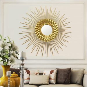 Grand miroir mural en métal doré en forme de soleil