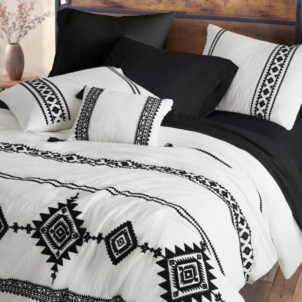 Ensemble de literie bohème brodé, taille Full – 6 pièces, style ferme western blanc et noir, couette toutes saisons avec draps, complet pour lit double. – Image 5