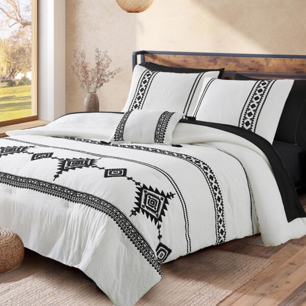 Ensemble de literie bohème brodé, taille Full – 6 pièces, style ferme western blanc et noir, couette toutes saisons avec draps, complet pour lit double. – Image 6