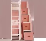 Le lit est à l'étage supérieur et la table est à l'étage inférieur – Image 2