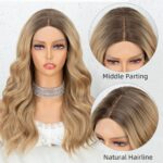 Perruque Blonde Miel Avec Racines Naturelles Brunes – Image 4