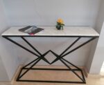 Table Console – Élégance et Fonctionnalité pour Votre Intérieur – Image 3