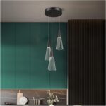 Lustre moderne nordique à trois têtes avec finition dorée élégante. Design long en forme de plat, avec abat-jour en acrylique haute transmission pour une lumière douce et uniforme. Parfait pour complét – Image 2