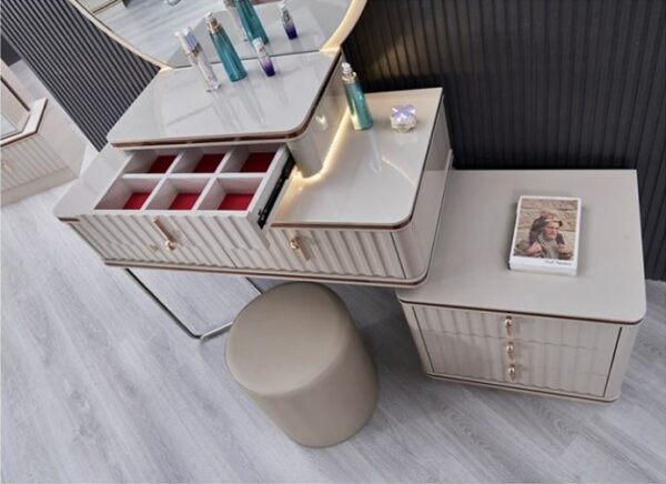 Ensemble Chambre à Coucher Royal – Lit Double et Meubles de Luxe – Image 3