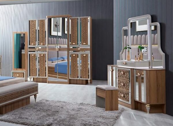 Suite Royale en Bois Sculpté – Lit Double et Mobilier Complet – Image 2