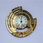 Horloge murale ronde élégante en argent avec effet miroir et diamants concassés