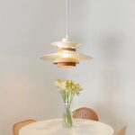 Lampe à suspension UFO créative avec finition en bois avec cordon réglable Present – Image 4