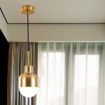 Lampe à suspension pour restaurant, cercle trapézoïdal en métal postmoderne, petite suspension en verre doré, lampe de chevet – Image 3
