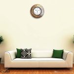 Horloge Murale Décorative Vintage – Doré avec Cadran Romain et Pièces de Monnaie en Laiton – Image 3