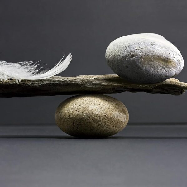 Tableau sur toile Balance Zen Balance plume et pierre - Haute résolution