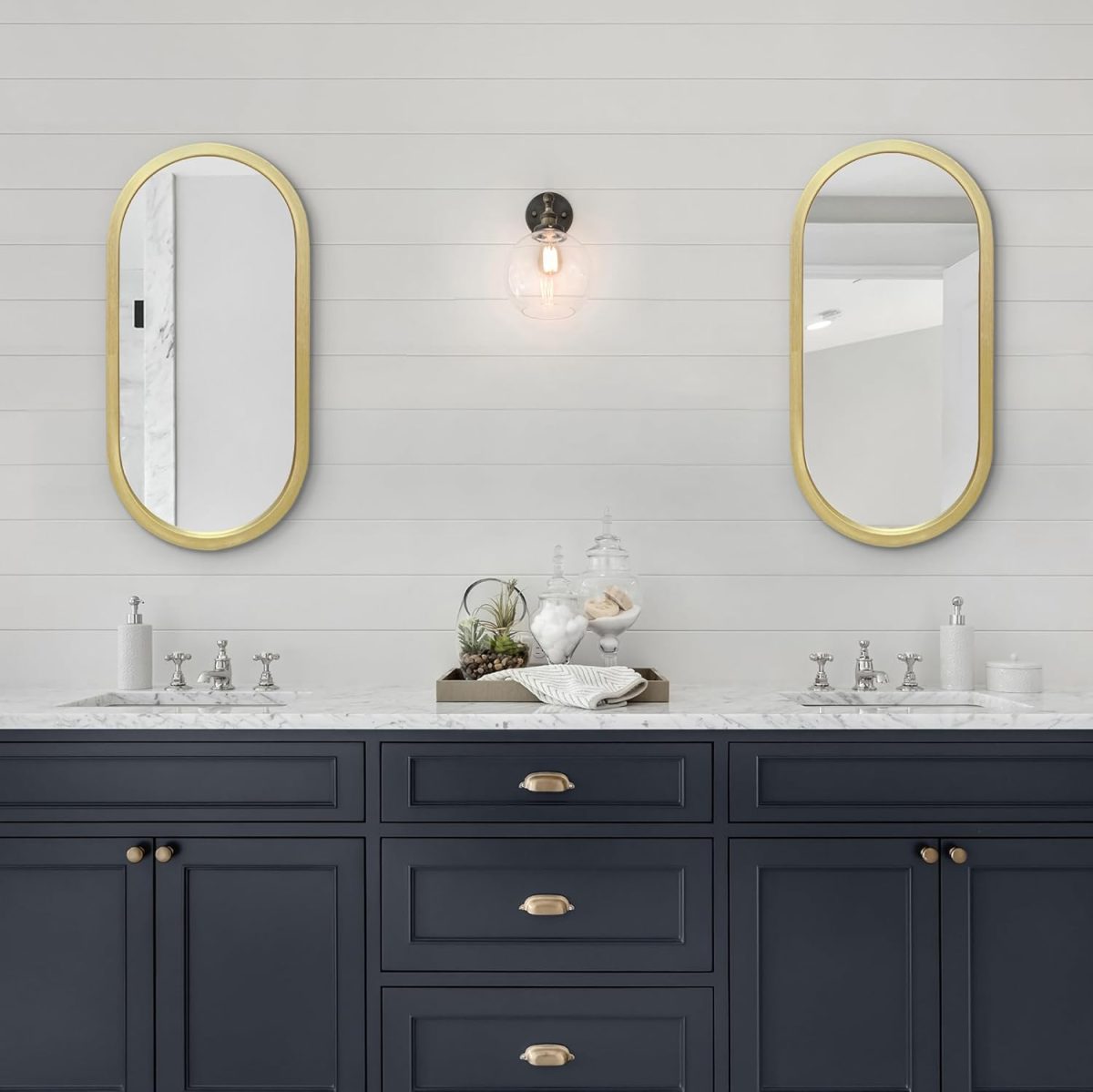 Americanflat Miroir Mural Ovale Doré Décoration Murale pour Salle de Bain, Salon, Chambre avec Cadre Large, Arrondi, Moderne et Fixation Verticale – Image 2