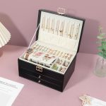 Boîte à Bijoux Multifonctionnelle Élégante en Similicuir Noir avec Finitions  Dorées – Image 6