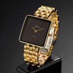 Montre Homme MISS FOX – Luxe Moyen-Orient – Quartz Étanche Carrée Dorée – Style Affaires & Mode Haut de Gamme