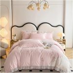 Parure de lit rose style coréen princesse en coton, dentelle et fleurs brodées – Housse de couette + drap + taies (4 pcs, King Size) – Image 8