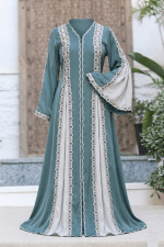 Robe hijab élégante agrémentée de dentelle raffinée