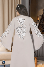  L'Élégance Orientale Redéfinie – Collection "abaya"  – Image 3