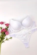 Ensemble lingerie soutien-gorge et string – Élégance et confort – Image 5