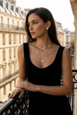 Collier Maille Plate Trèfle – Élégance Chic & Symbole de Chance