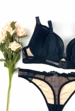 Ensemble lingerie soutien-gorge et string – Élégance et confort – Image 3