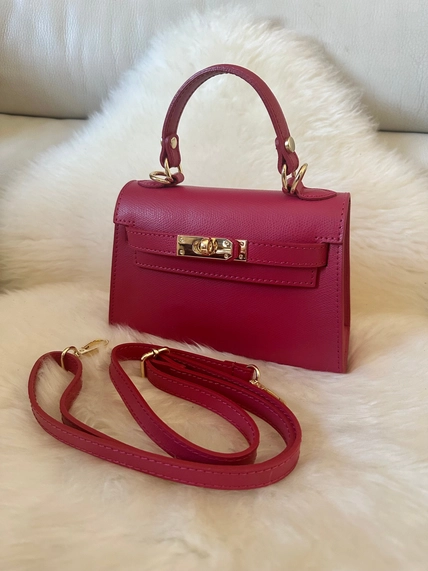 Sac à main MINI K en cuir véritable – Élégant et compact