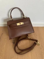 Sac à main MINI K en cuir véritable – Élégant et compact – Image 7